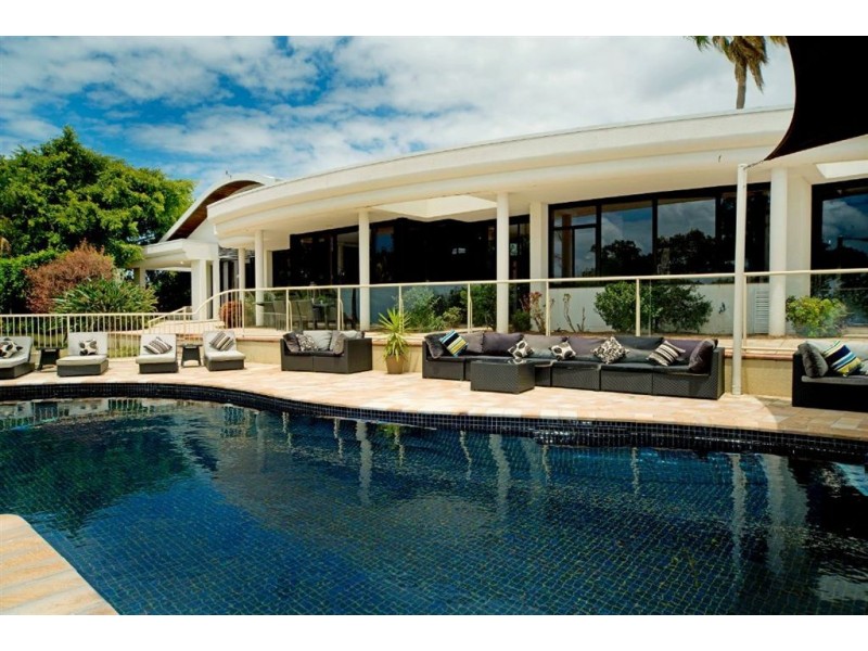 11 River Cove Place, Helensvale QLD 4212