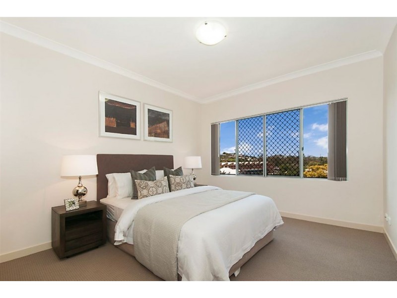 15 Little Street, Albion QLD 4010