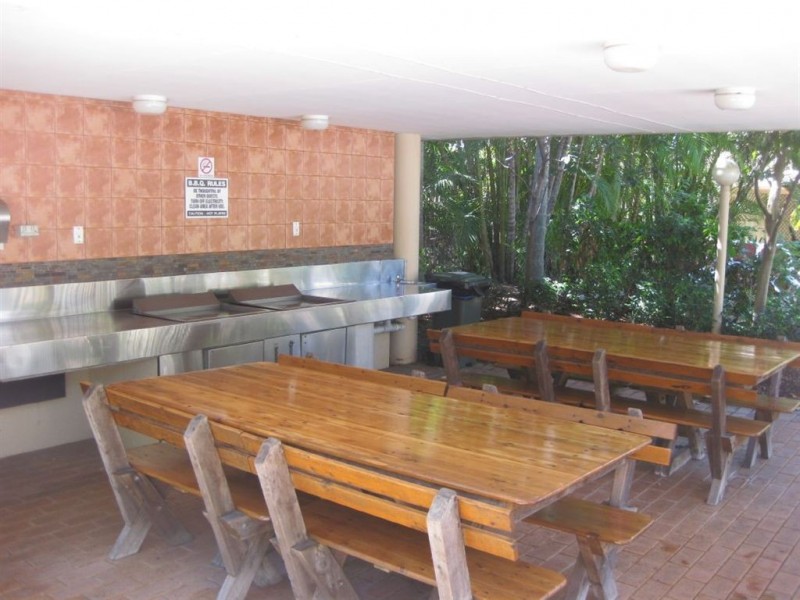 39/15 Santa Monica Road, Miami QLD 4220