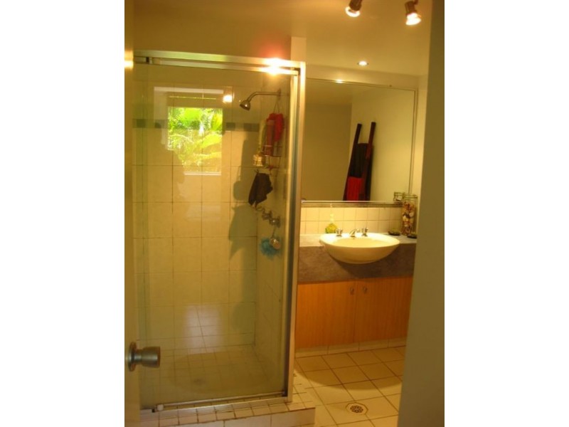 39/15 Santa Monica Road, Miami QLD 4220