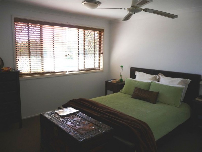 31/2 Karbunya Street, Mermaid Waters QLD 4218