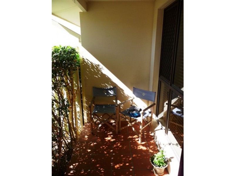 31/2 Karbunya Street, Mermaid Waters QLD 4218