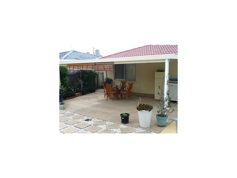 83 Vatakoula Parade, Mermaid Waters QLD 4218