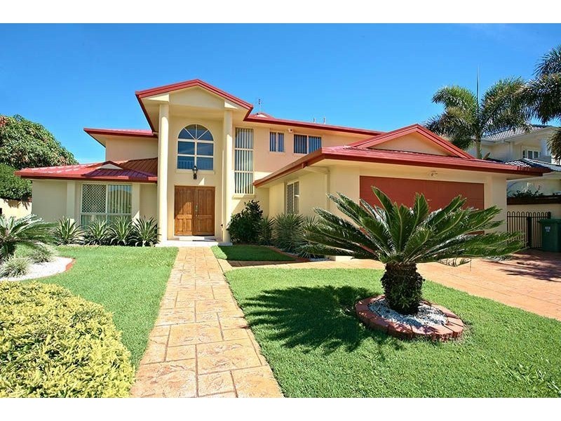 58 Martingale Circuit, Clear Island Waters QLD 4226