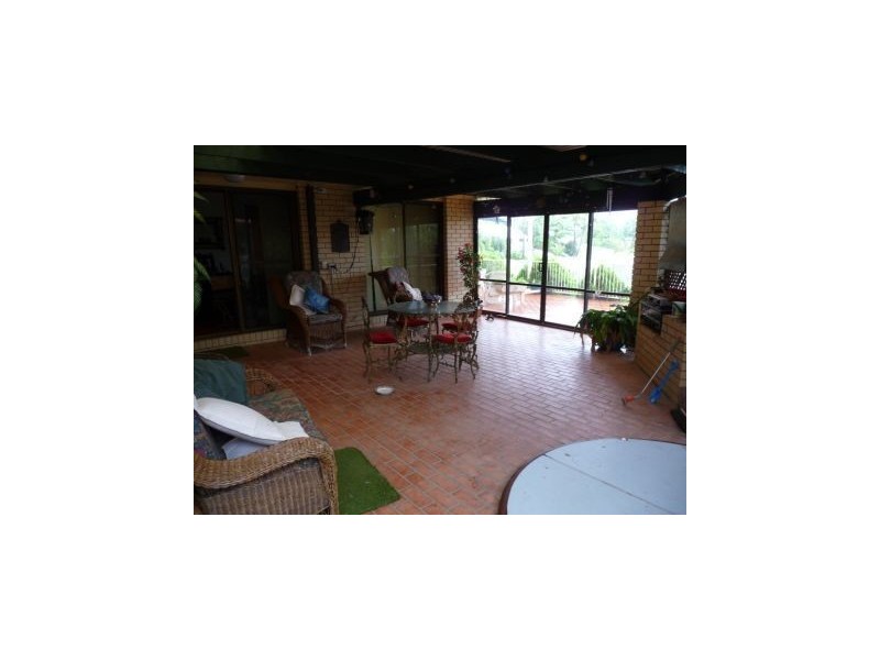 6 Driver Court, Mermaid Waters QLD 4218