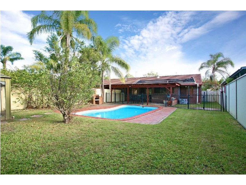 14 Morinda Way, Labrador QLD 4215