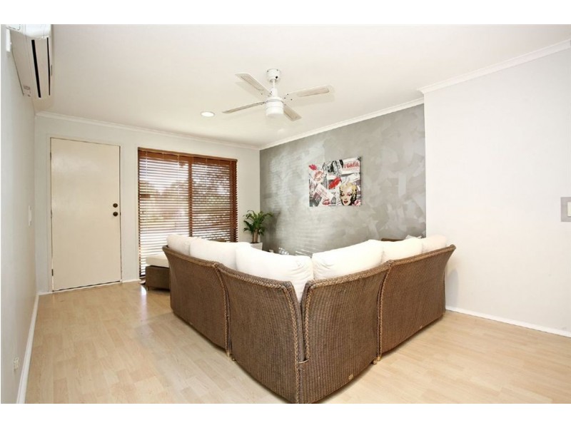 14 Morinda Way, Labrador QLD 4215
