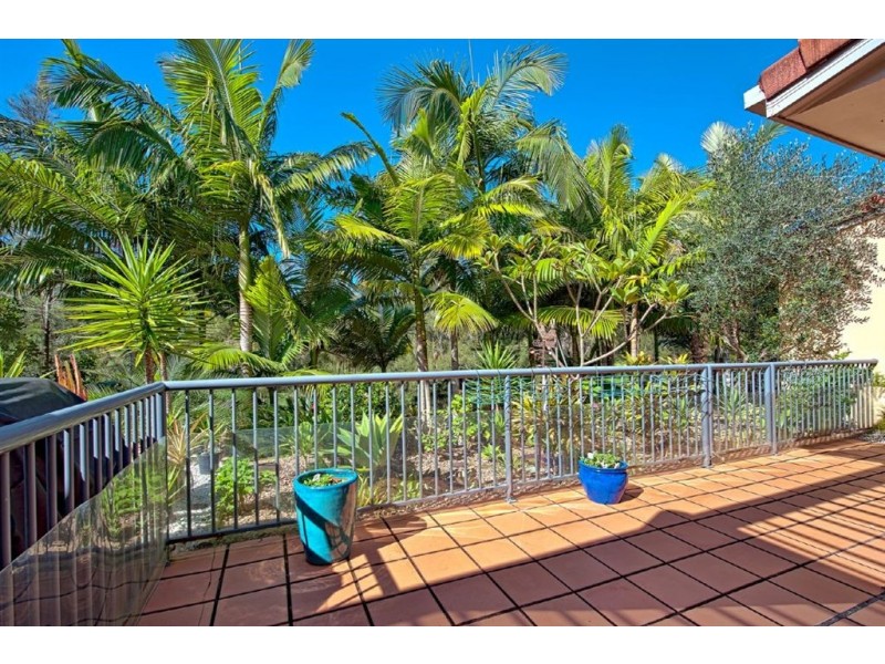 5/125 Santa Cruz Blvd, Clear Island Waters QLD 4226