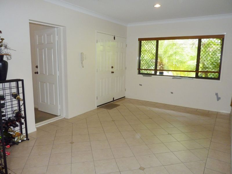 76 Yangoora Crescent, Ashmore QLD 4214