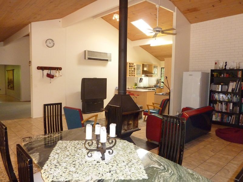 76 Yangoora Crescent, Ashmore QLD 4214