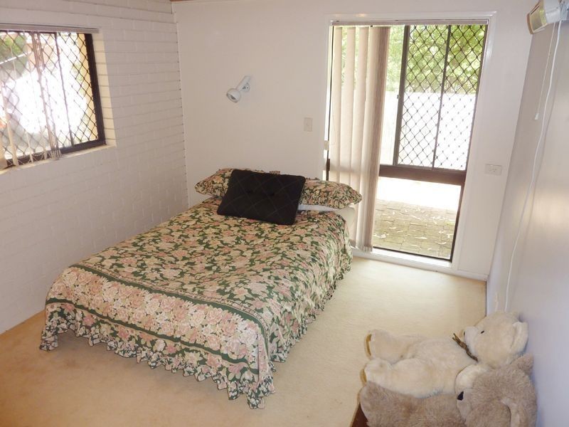 76 Yangoora Crescent, Ashmore QLD 4214