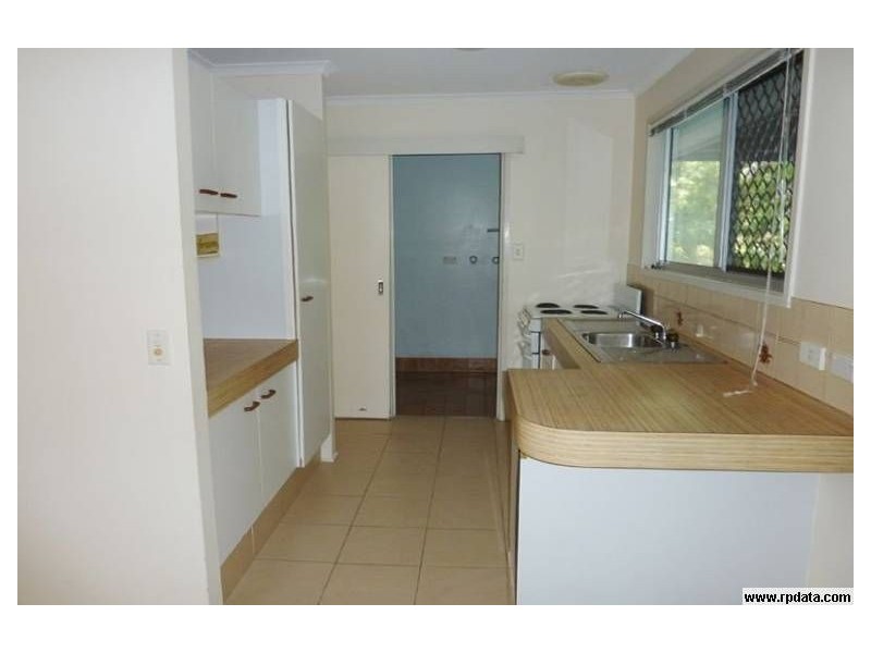 7 Windsor Place, Molendinar QLD 4214