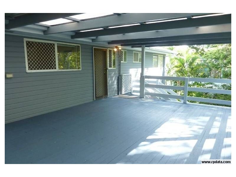 7 Windsor Place, Molendinar QLD 4214