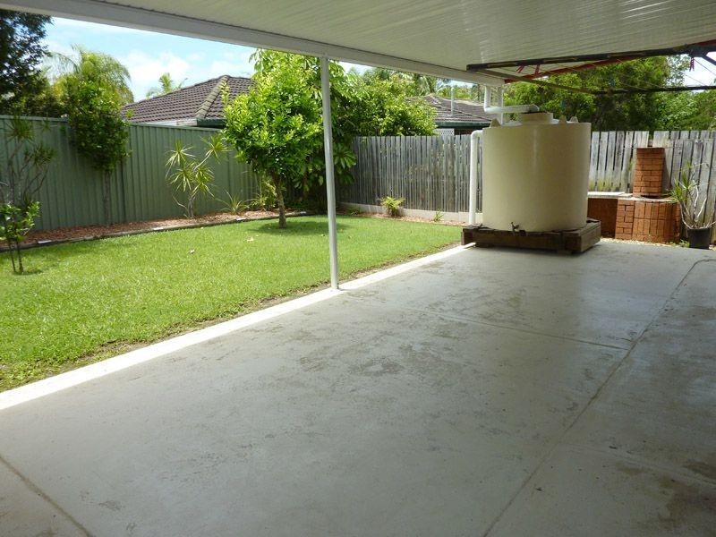 2/9 Lindal Street, Ashmore QLD 4214