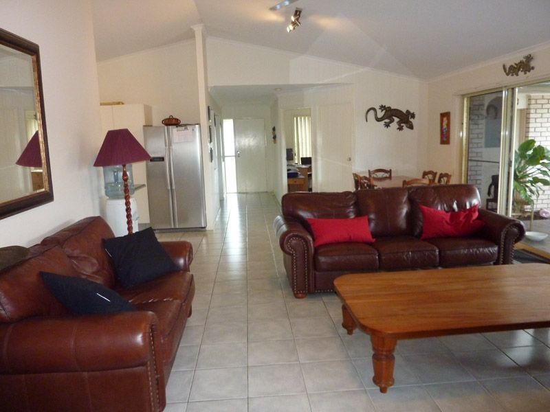 39 Gemini Circuit, Molendinar QLD 4214