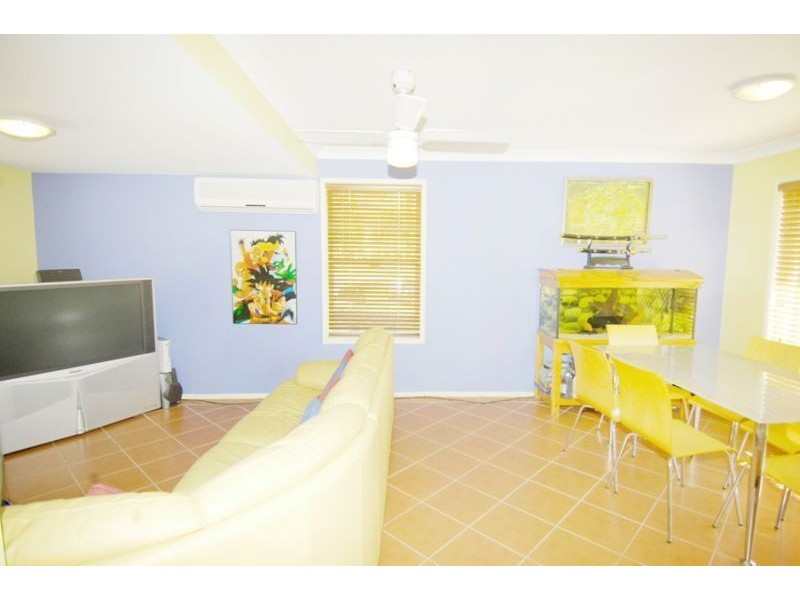 21/279 Cotlew Street West, Ashmore QLD 4214