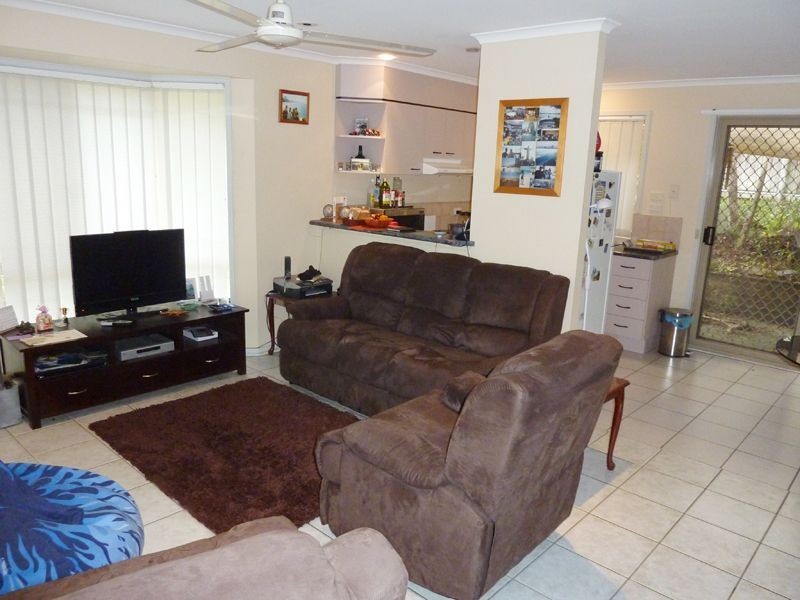 18 Tamarind Close, Nerang QLD 4211