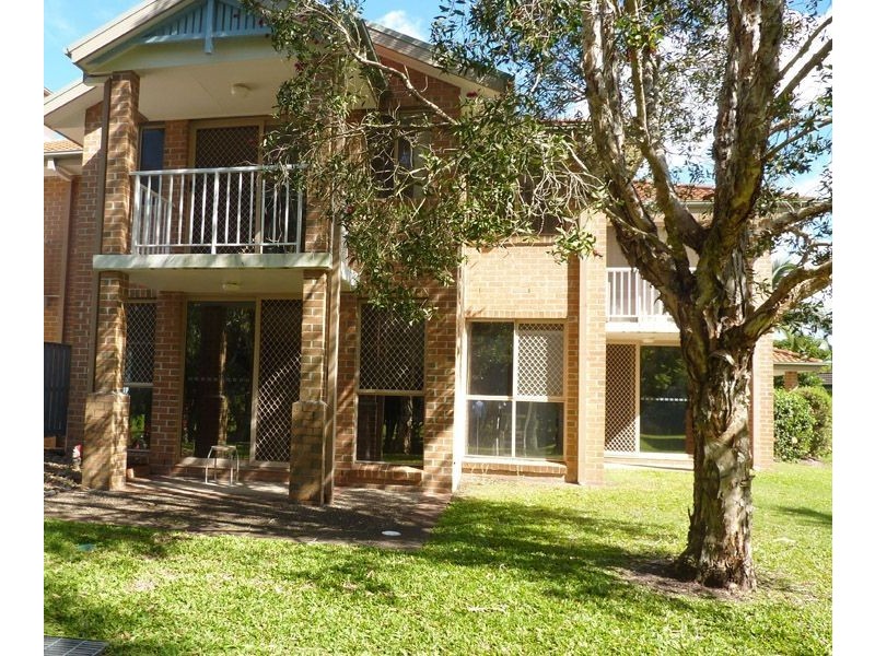 17/3 Bronberg Court, Southport QLD 4215