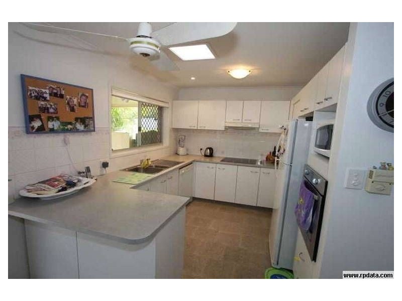 6 Koolewong Parade, Ashmore QLD 4214