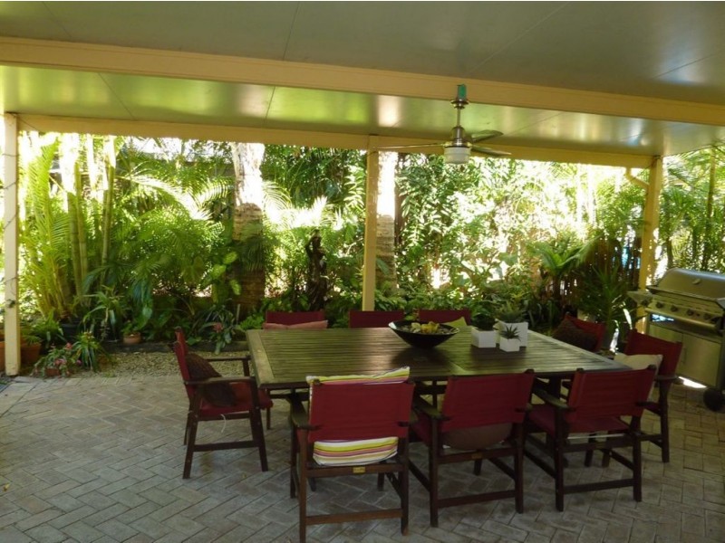 24 Wallaroo Way, Ashmore QLD 4214