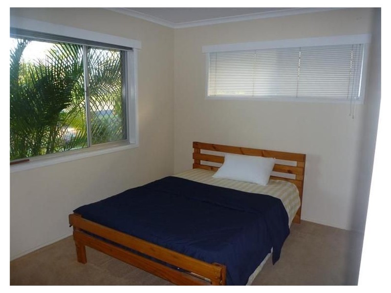 10 Warrigal  Crescent, Ashmore QLD 4214
