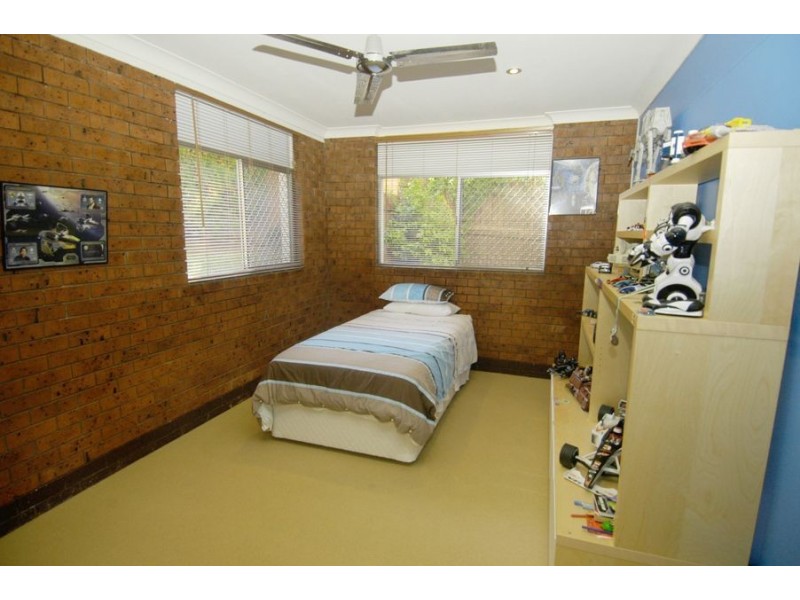 3 Kanni Court, Ashmore QLD 4214