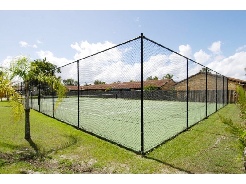 11/19-21 St Kevins Avenue, Ashmore QLD 4214