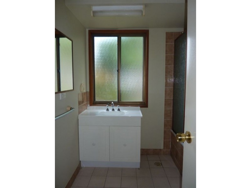 11/19-21 St Kevins Avenue, Ashmore QLD 4214