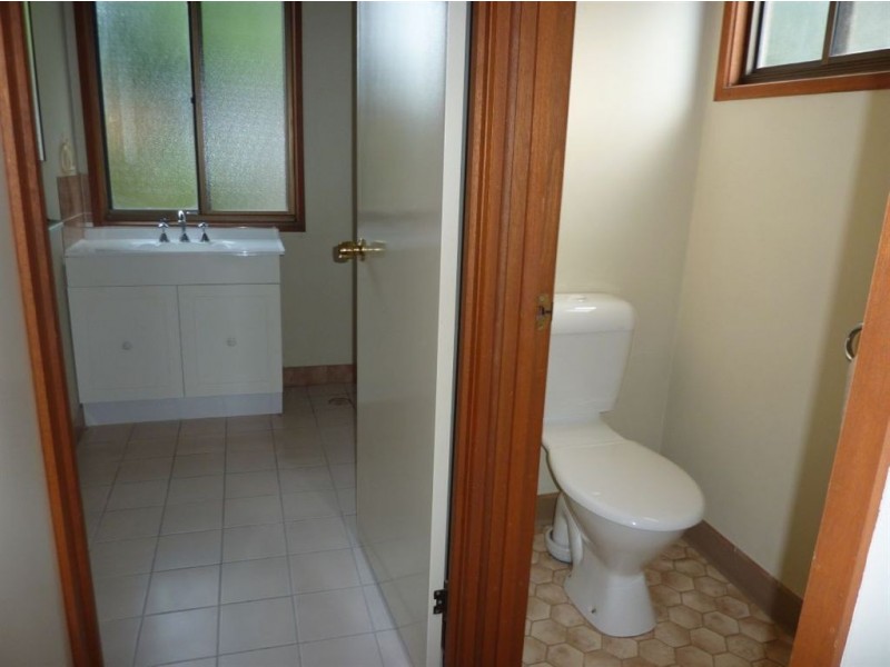 11/19-21 St Kevins Avenue, Ashmore QLD 4214