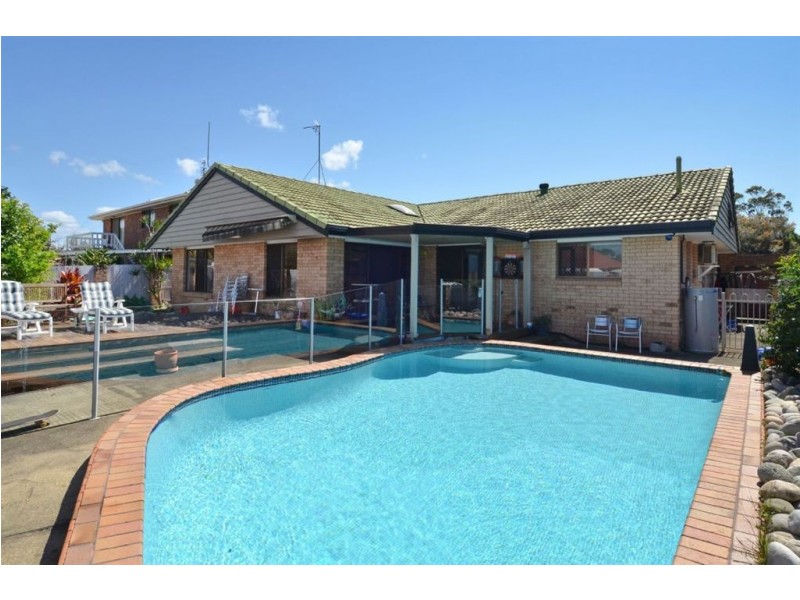 36 Pinkwood Drive, Ashmore QLD 4214