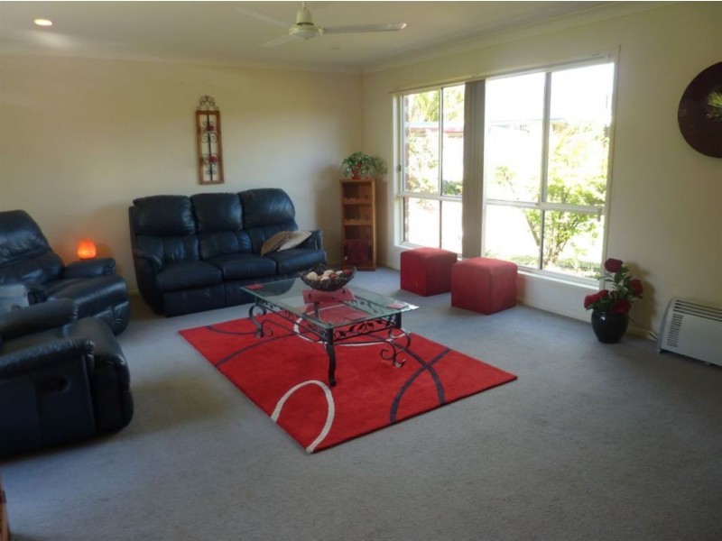 5 Aquarius Court, Molendinar QLD 4214