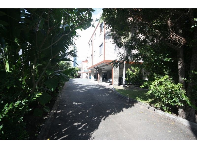 5/29 Ahern Street, Labrador QLD 4215