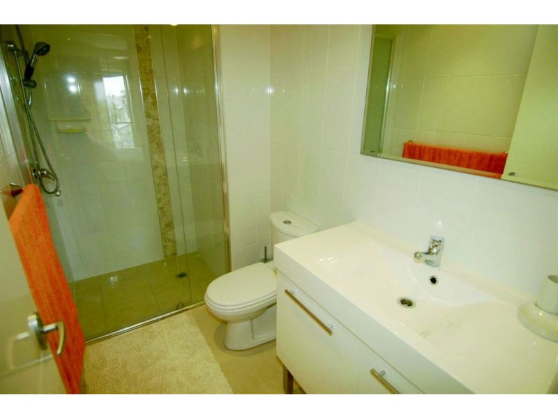20/14-18 Jennifer Avenue, Runaway Bay QLD 4216