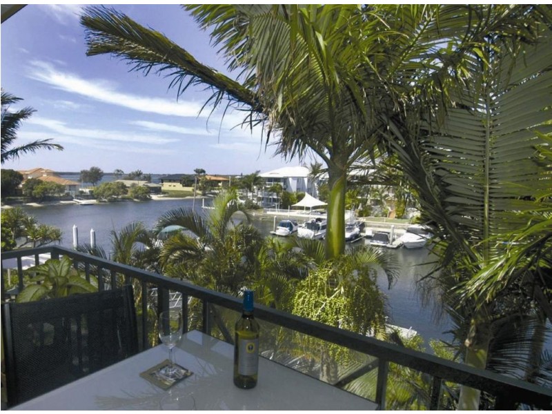 20/14-18 Jennifer Avenue, Runaway Bay QLD 4216