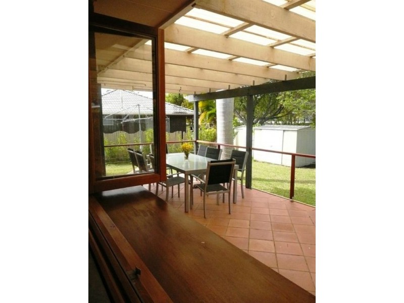 5 Jarmo Crescent, Southport QLD 4215