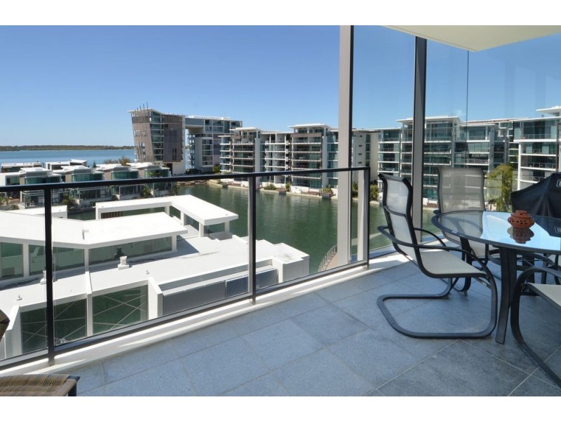 3502 Ehpraim Island, Marina Precinct, Paradise Point QLD 4216