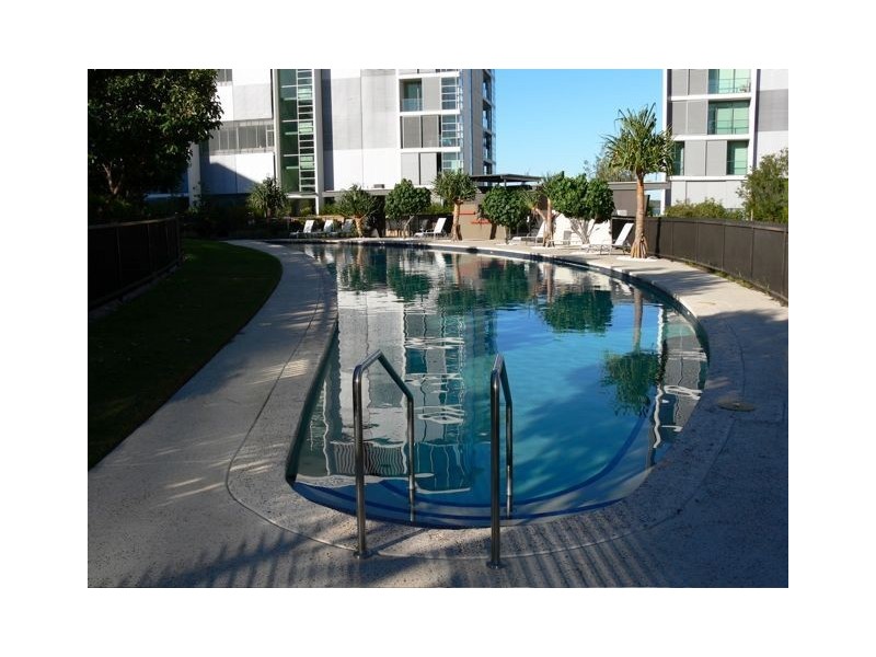 26305 Ephraim Island, Paradise Point QLD 4216