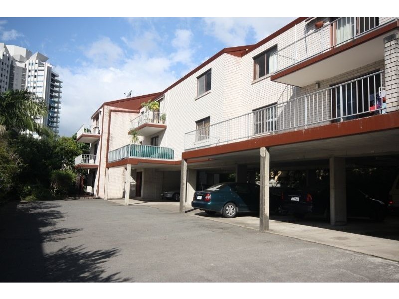 5/29 Ahern Street, Labrador QLD 4215