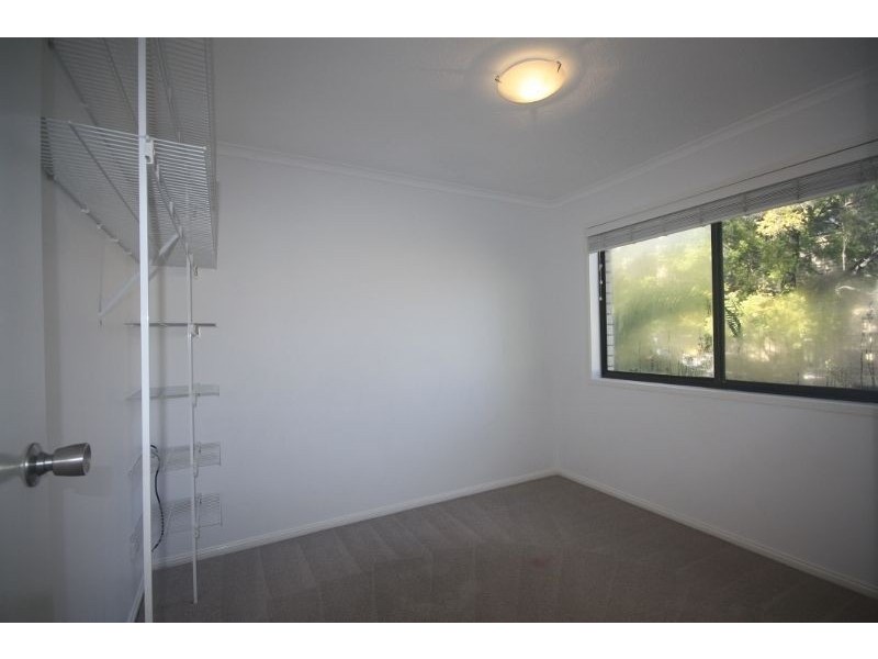 5/29 Ahern Street, Labrador QLD 4215