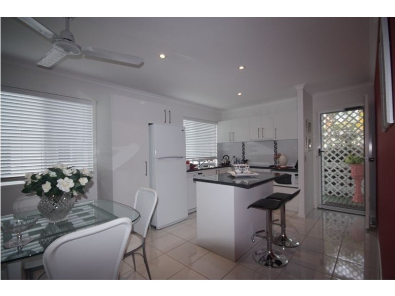 11/368 Oxley Drive, Runaway Bay QLD 4216