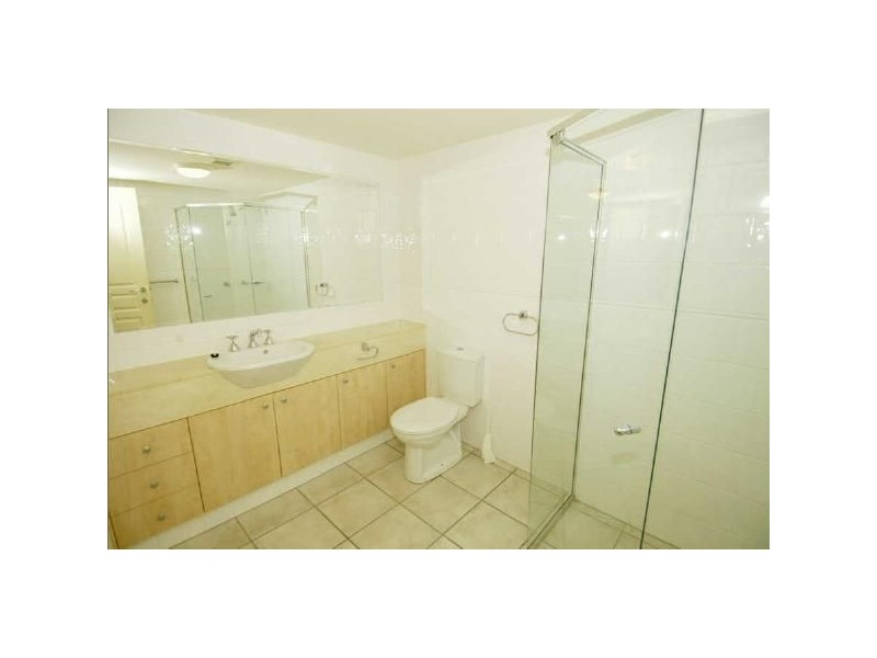 3252 Palladian Drive, Hope Island QLD 4212