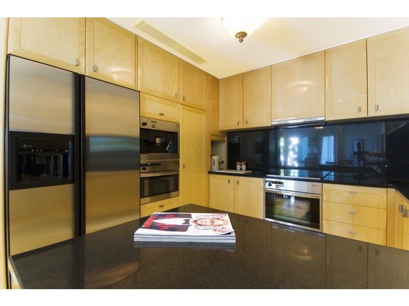 51/94 “Palazzo Versace” Seaworld Drive, Main Beach QLD 4217