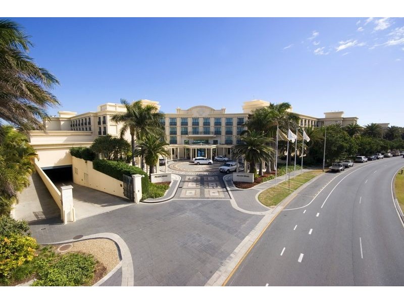 51/94 “Palazzo Versace” Seaworld Drive, Main Beach QLD 4217