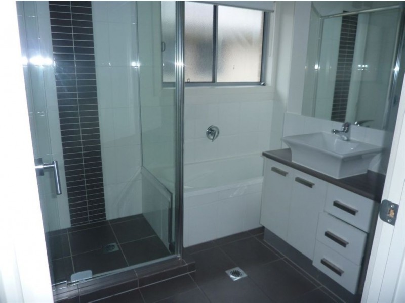 6/16-18 Geoff Wolter Drive, Molendinar QLD 4214