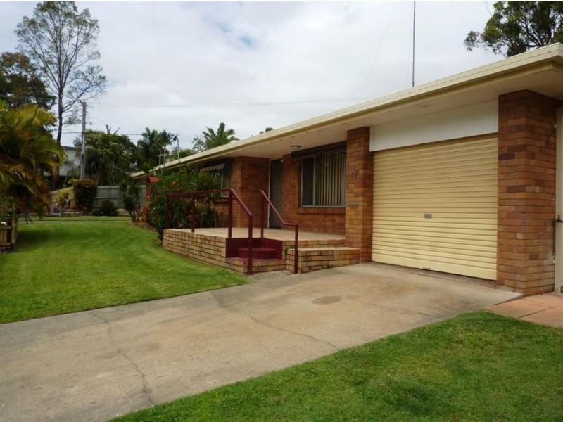 23 Lara Avenue, Southport QLD 4215