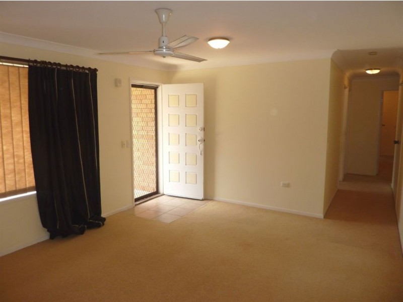 23 Lara Avenue, Southport QLD 4215