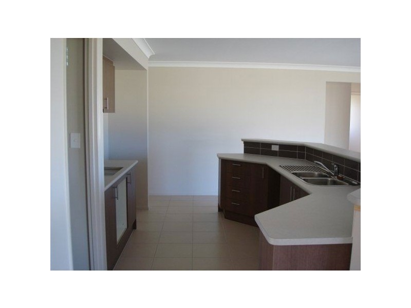 56 Summerlea Crescent, Ormeau QLD 4208