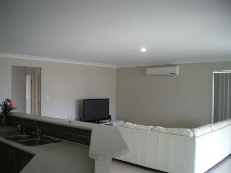 56 Summerlea Crescent, Ormeau QLD 4208