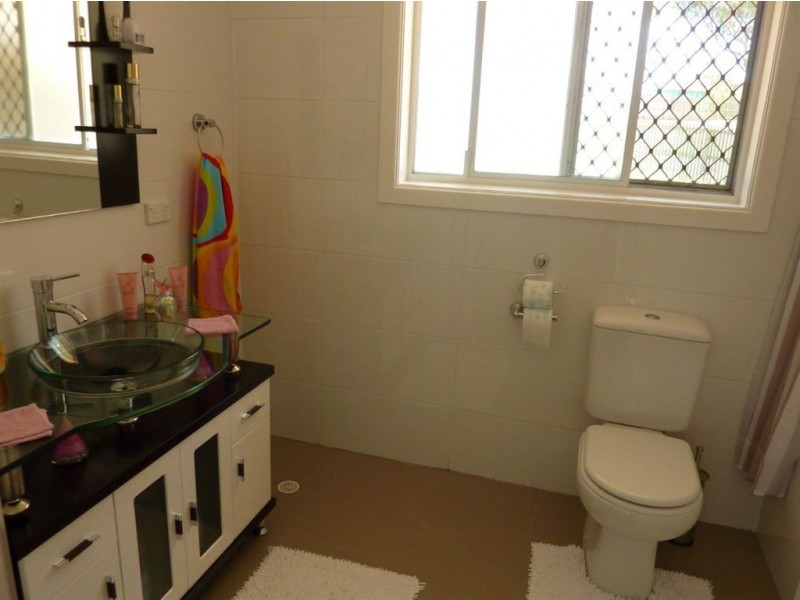 547 Ashmore Road, Ashmore QLD 4214