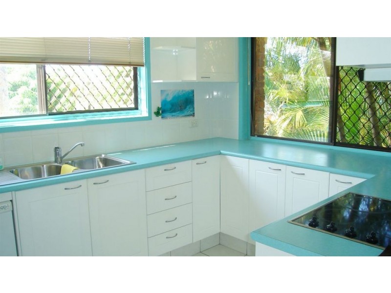 24 Kallaroo Crescent, Ashmore QLD 4214